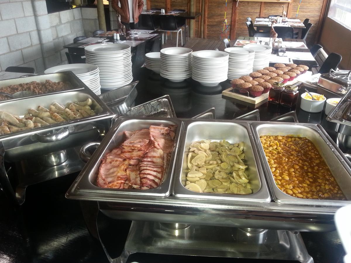 The Hexagon Wildlife Conservation Hotell Uitenhage Eksteriør bilde